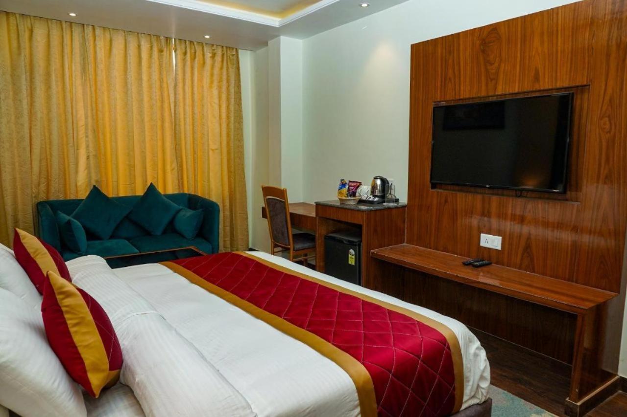 Comfort Inn Snow Park - Manali Exterior foto